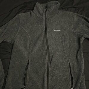 Columbia zip up jacket, dark grey,size M